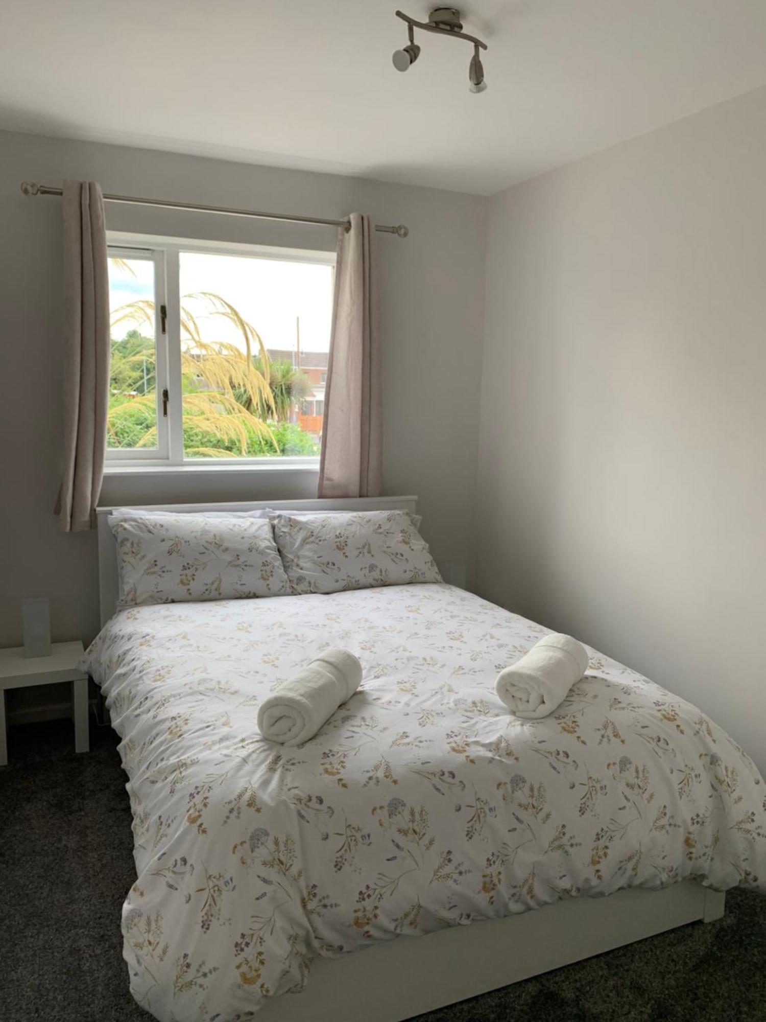 Beautiful Apartment In Newtownabbey Jordanstown Exterior photo